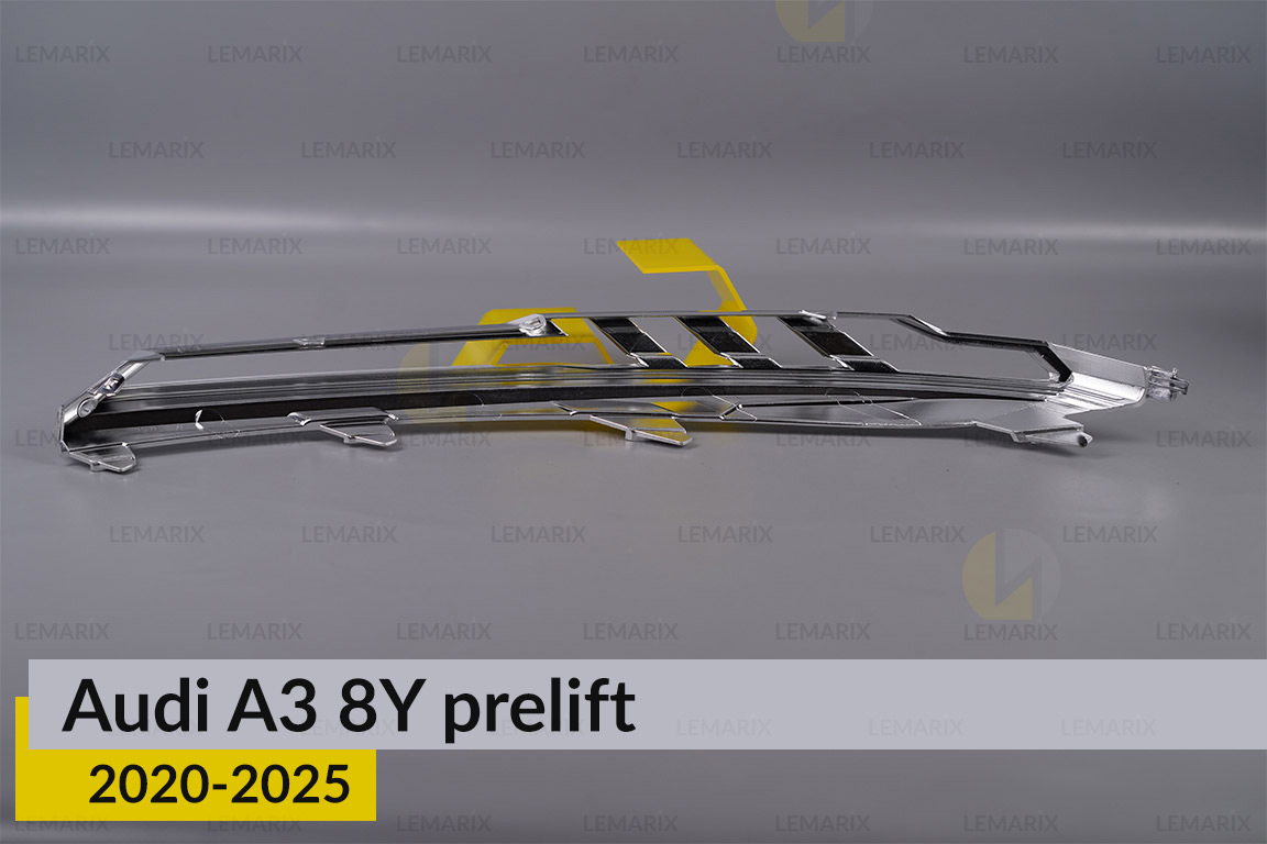 Хромована декоративна маска верхня Audi A3 8Y (2020-2025) дорест ліва