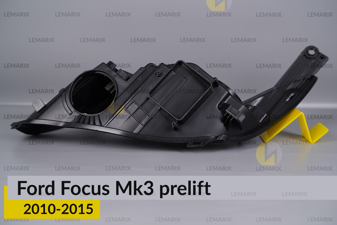 Корпус фари Ford Focus Mk3 (2010-2015) дорест правий