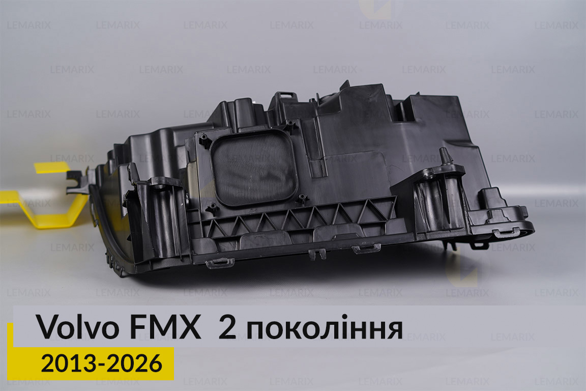 Корпус фари Volvo FMX (2013-2026) правий
