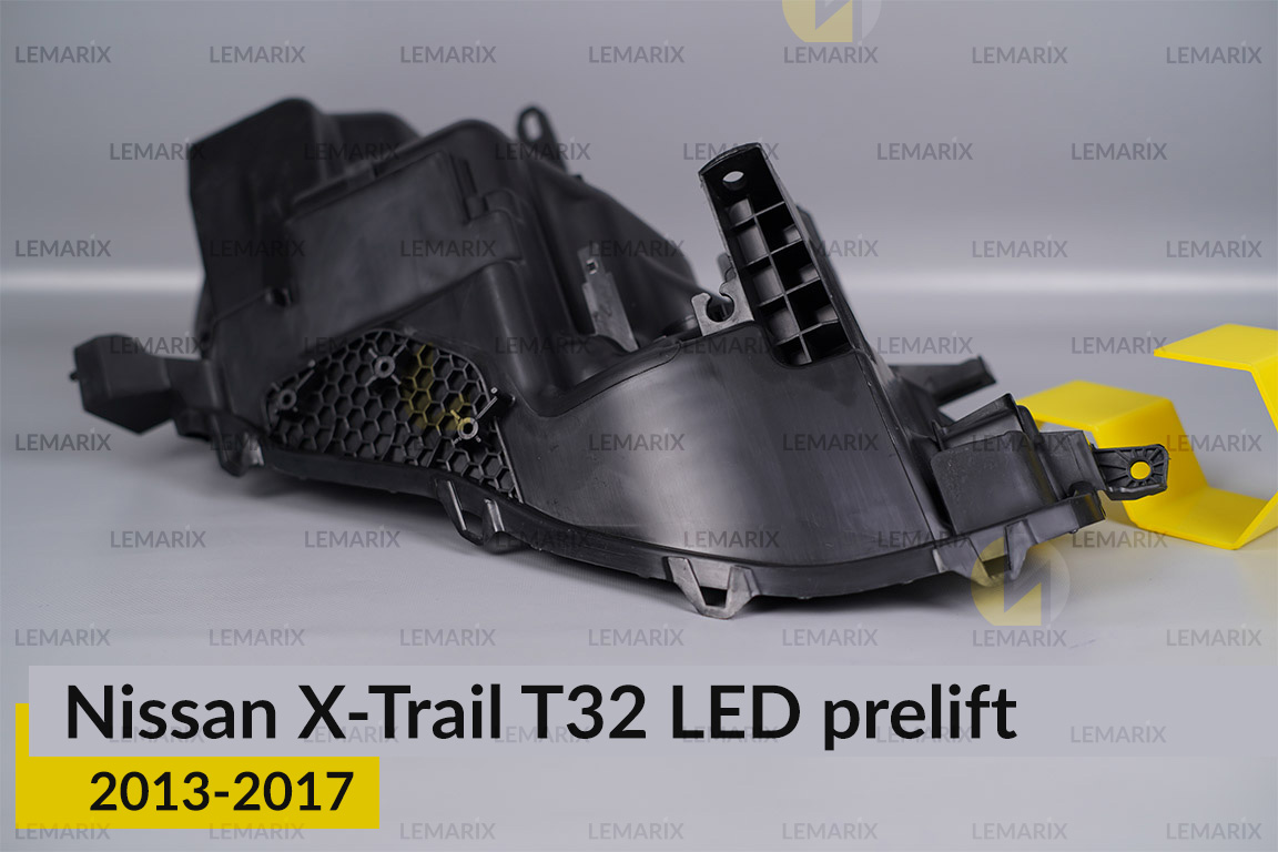 Корпус фари Nissan X-Trail T32 LED (2013-2017) дорест лівий