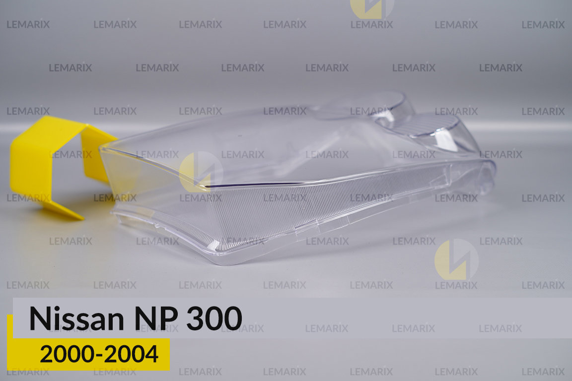 Скло фари Nissan NP 300 (2000-2004) праве