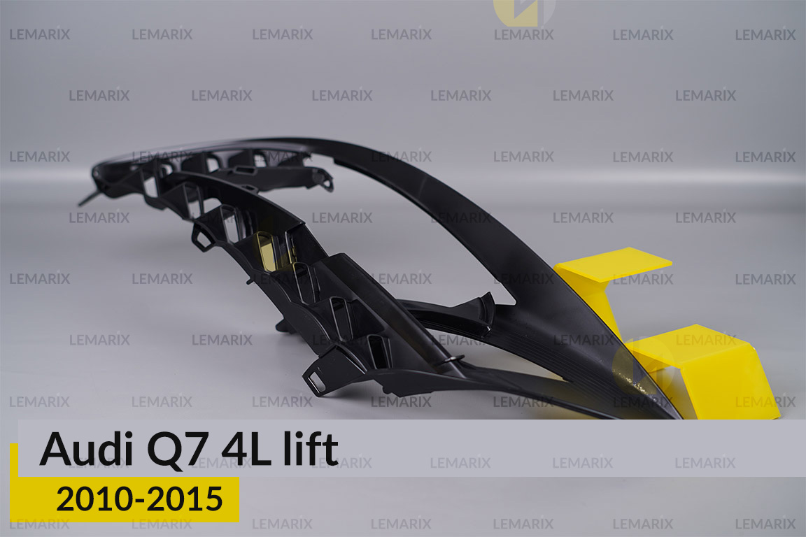 Декоративна маска Audi Q7 4L (2010-2015) рест ліва