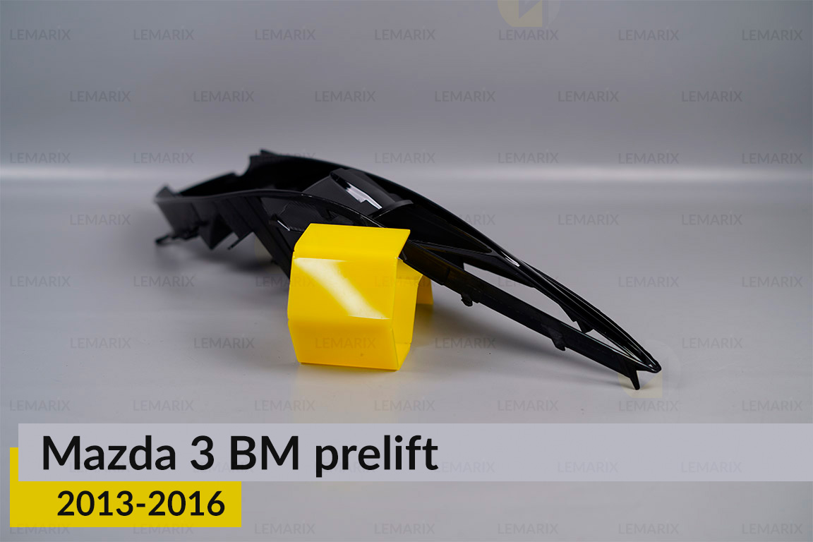 Декоративна маска Mazda 3 BM (2013-2016) дорест ліва