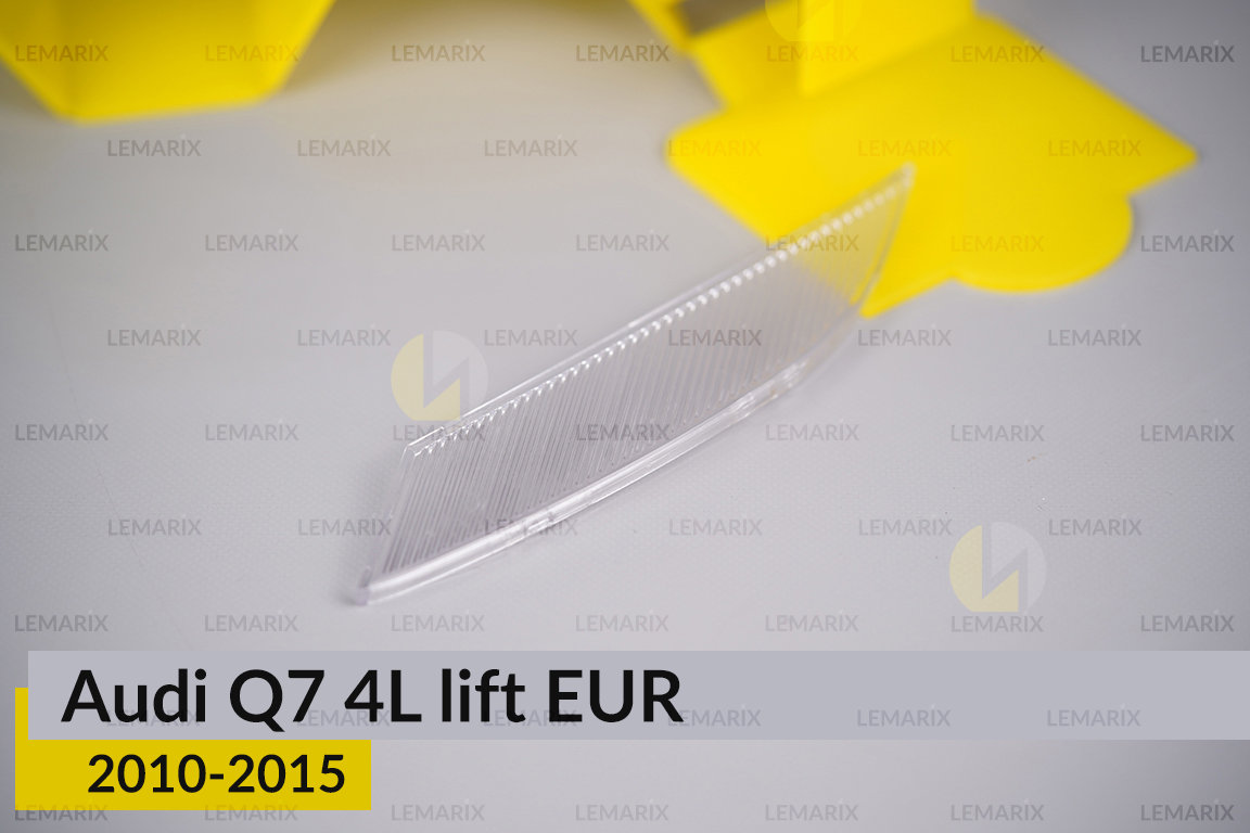 Катафот/Світлорозсіювач Audi Q7 4L EUR (2010-2015) рест правий