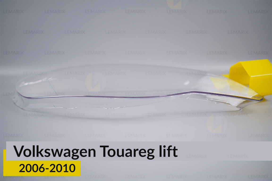 Скло фари VW Volkswagen Touareg (2006-2010) рест праве
