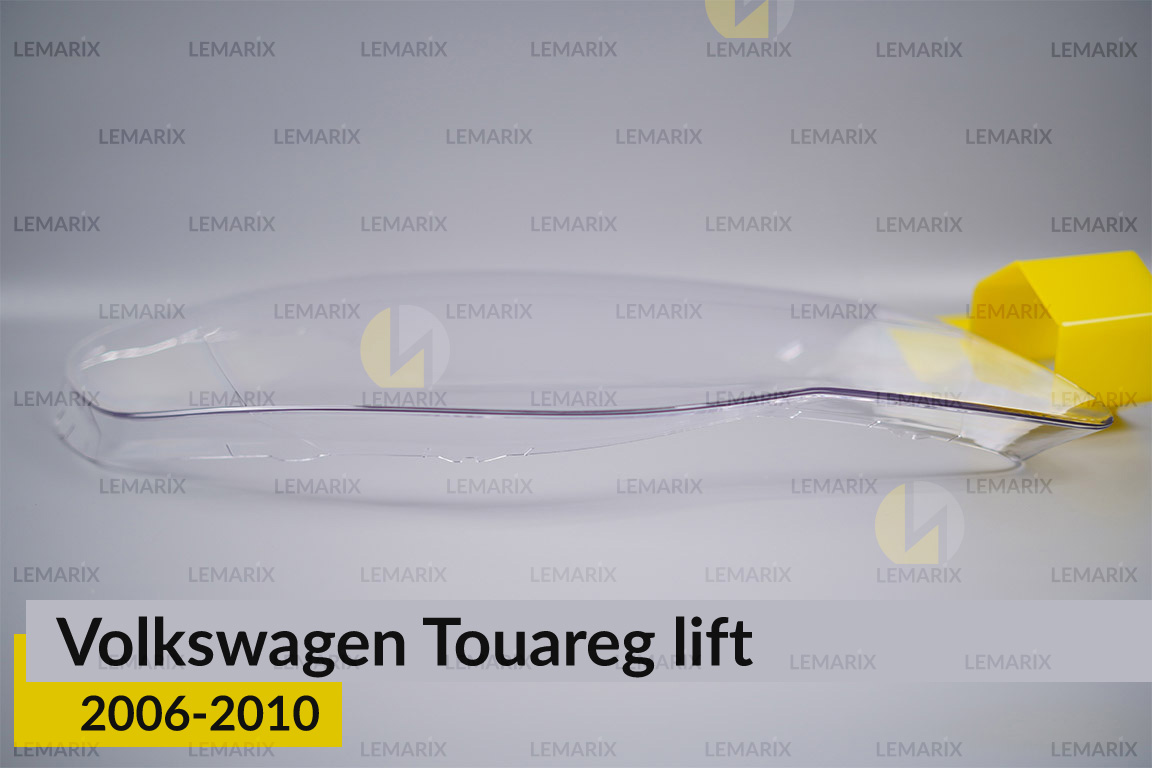 Скло фари VW Volkswagen Touareg (2006-2010) рест праве