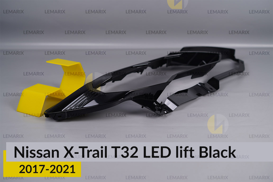 Декоративна маска зовнішня Nissan X-Trail T32 LED Black (2017-2021) рест права