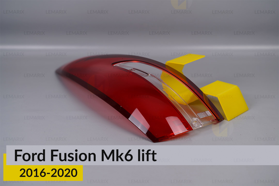 Скло заднього ліхтаря зовнішнє в крилі Ford Fusion Mk6 (2016-2020) рест праве