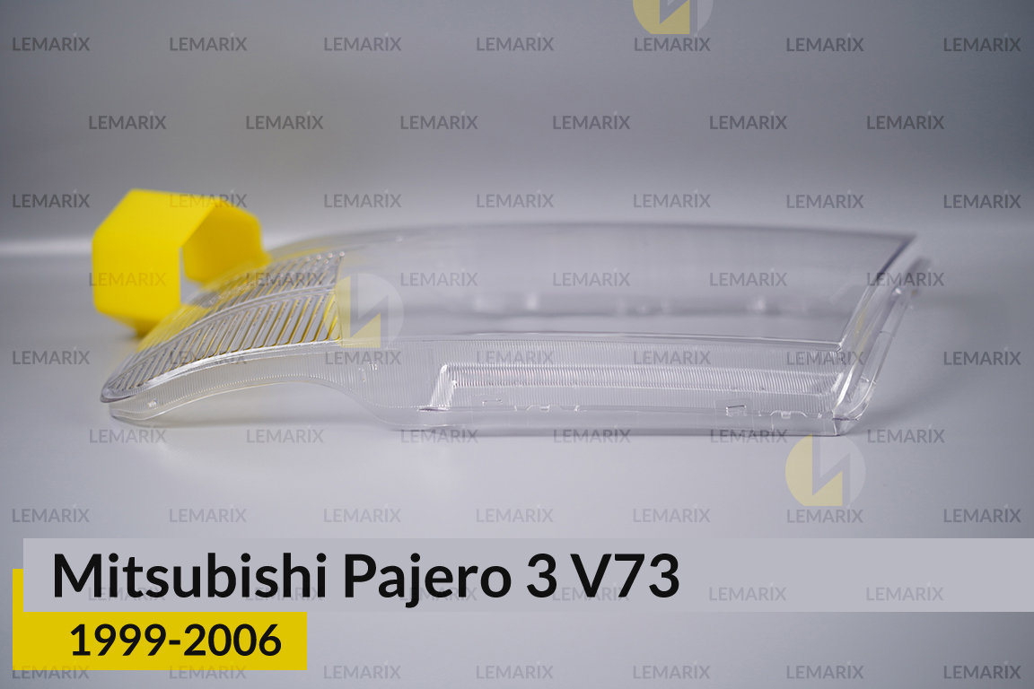 Скло фари Mitsubishi Pajero 3 V73 (1999-2006) ліве