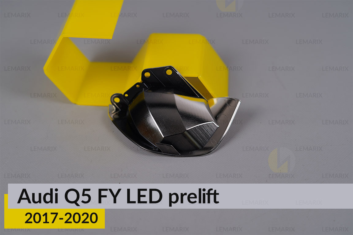 Хромована маска світлорозсіювача Audi Q5 FY LED (2017-2020) дорест ліва