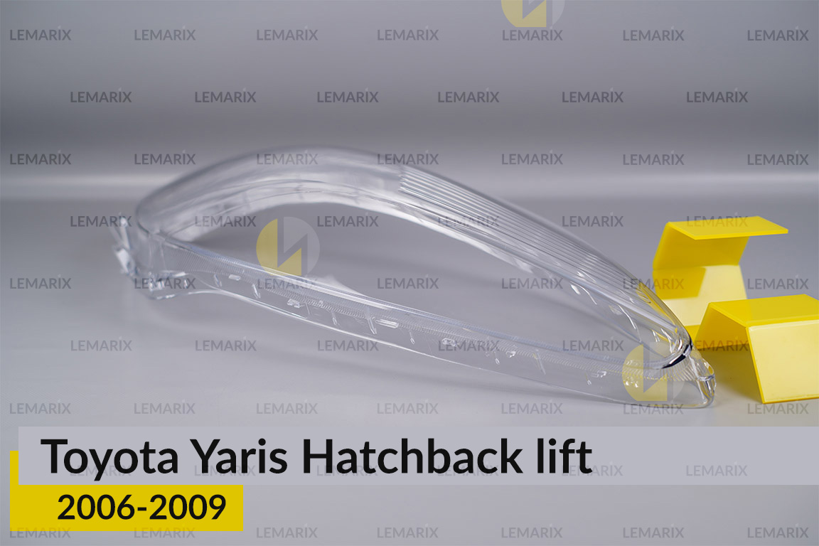 Скло фари Toyota Yaris Hatchback (2006-2009) рест ліве