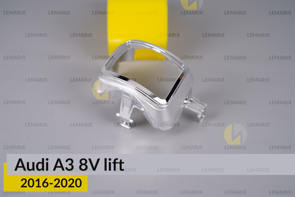 Хромована маска лінзи Audi A3 8V (2016-2020) рест права