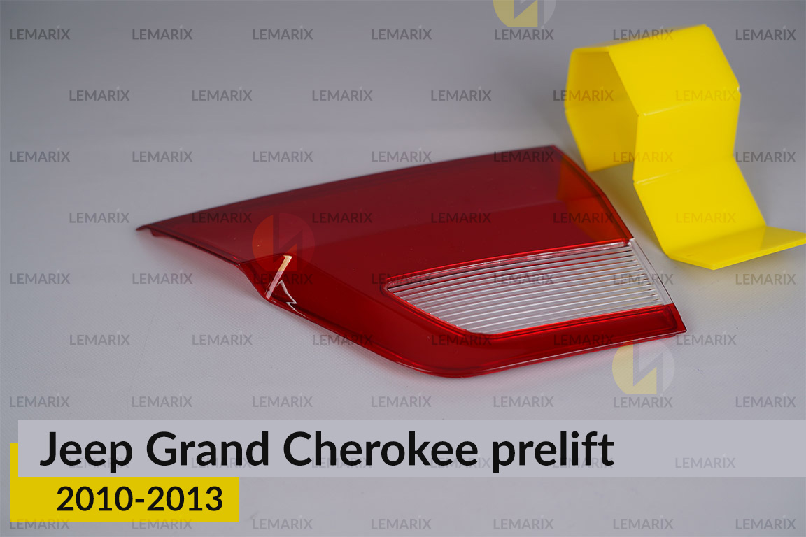 Скло заднього ліхтаря внутрішнє в кришці багажника Jeep Grand Cherokee (2010-2013) дорест праве