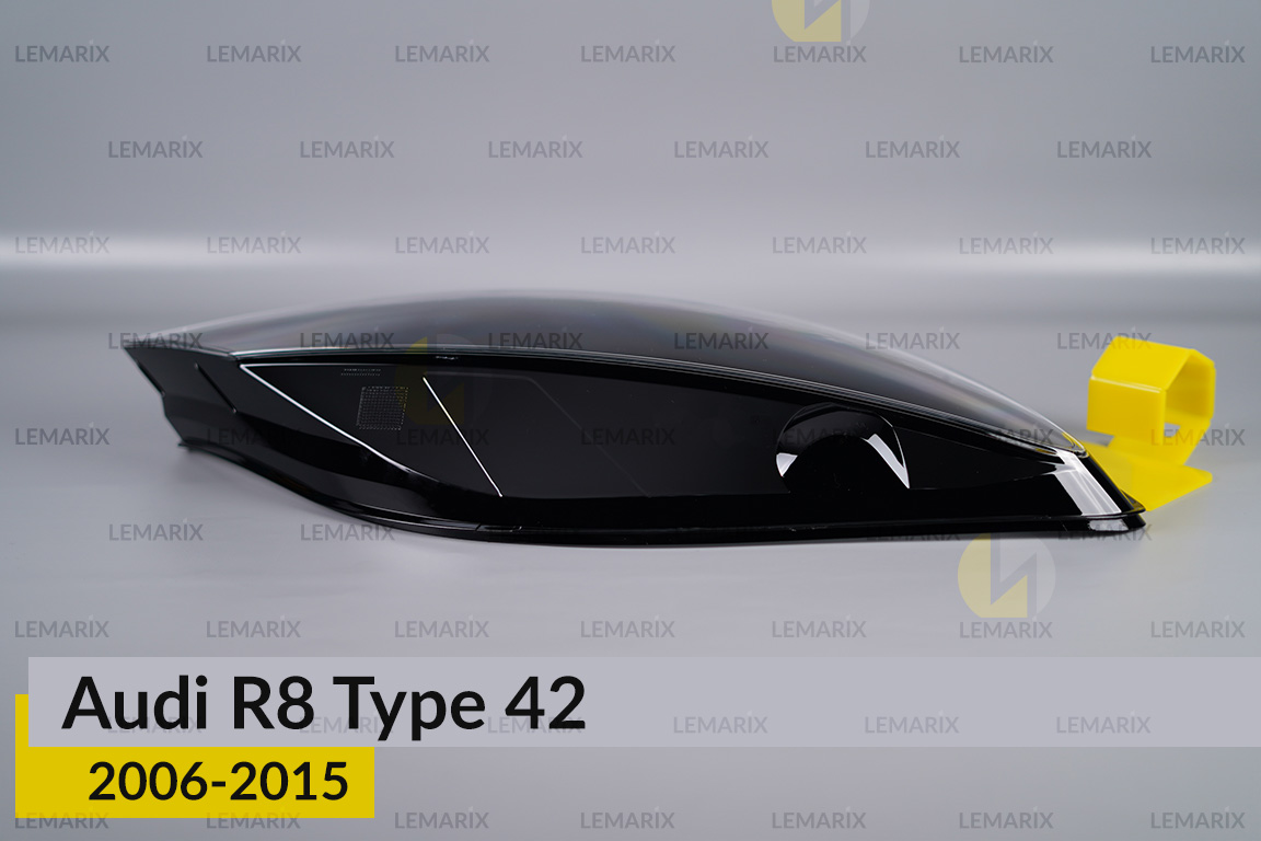 Скло фари Audi R8 Type 42 (2006-2015) праве