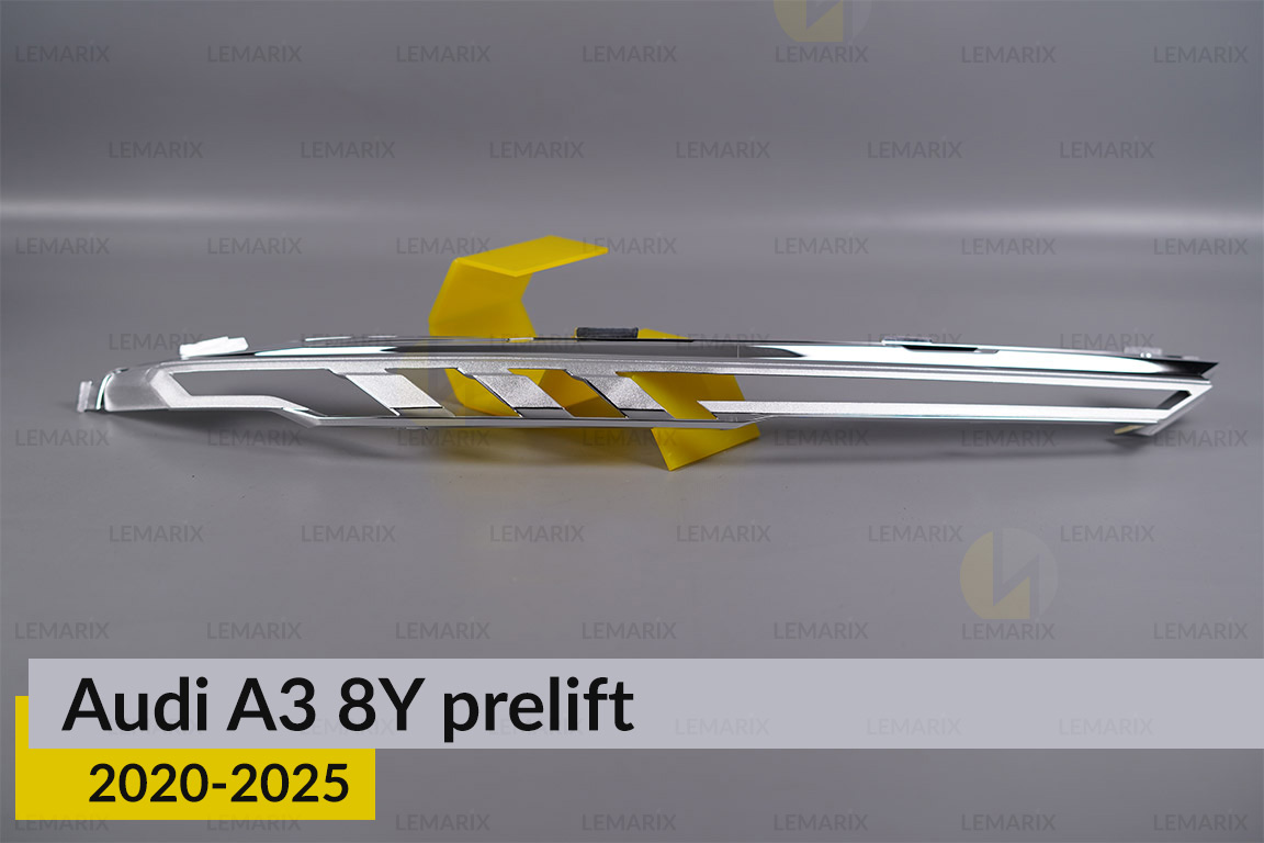Хромована декоративна маска верхня Audi A3 8Y (2020-2025) дорест права