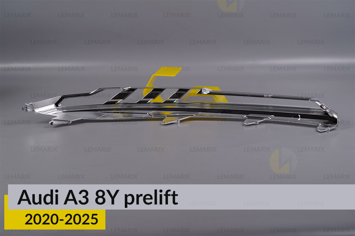 Хромована декоративна маска верхня Audi A3 8Y (2020-2025) дорест права