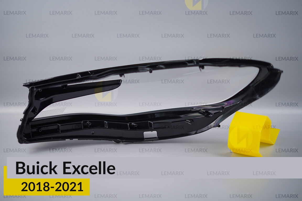 Скло фари Buick Excelle (2018-2021) праве