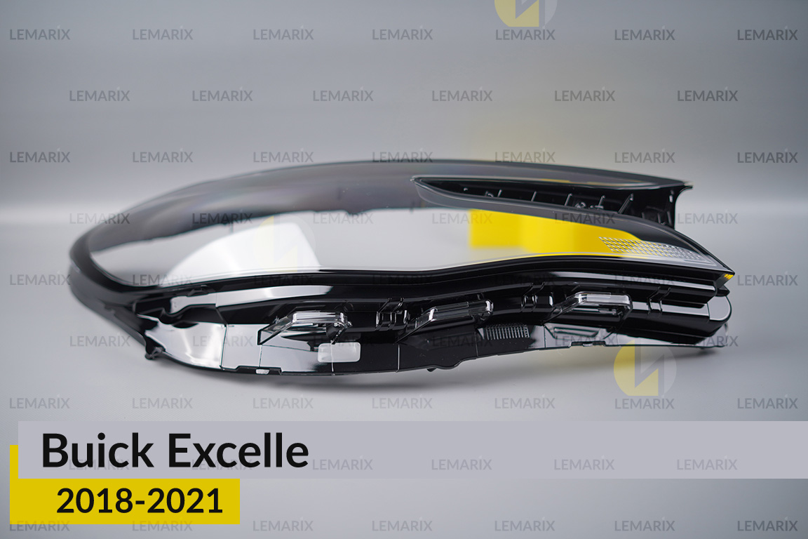 Скло фари Buick Excelle (2018-2021) праве