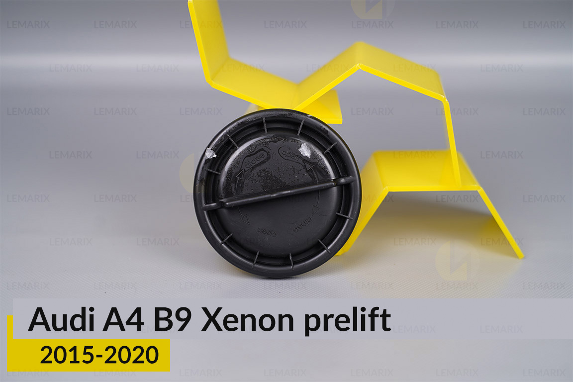 Кришка ковпак заглушка фари Audi A4 B9 Xenon (2015-2020) дорест середня ліва/права