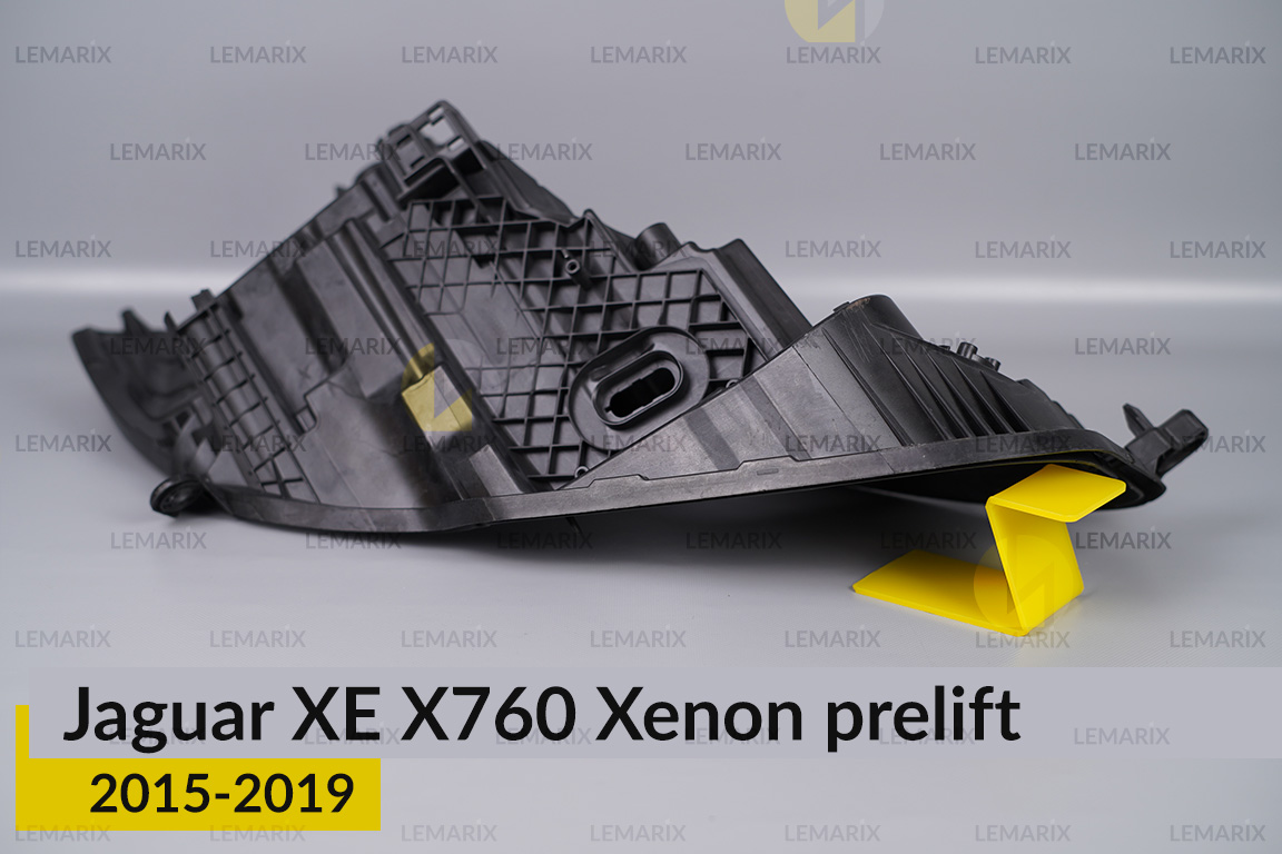 Корпус фари Jaguar XE X760 Xenon (2015-2019) дорест лівий
