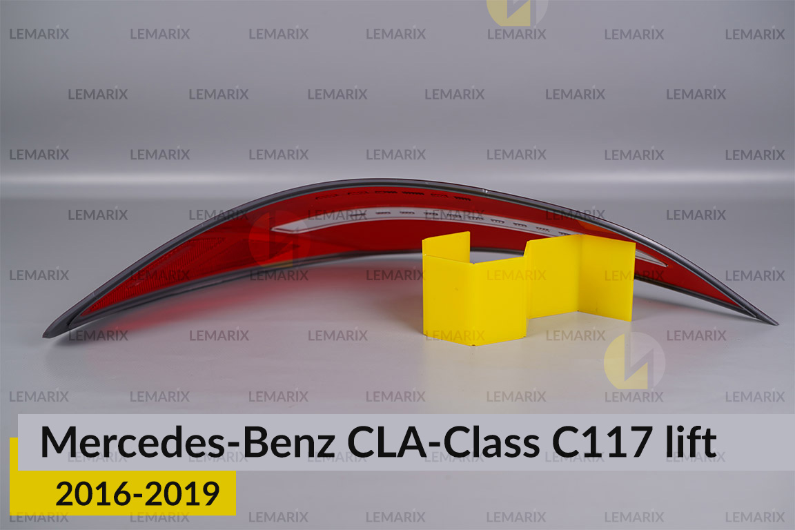 Скло заднього ліхтаря Mercedes-Benz CLA-Class C117 (2016-2019) рест праве