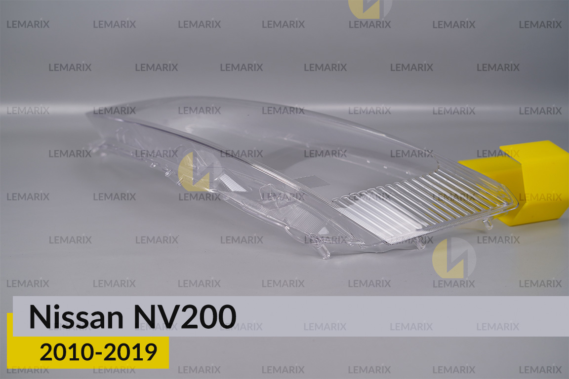 Скло фари Nissan NV200 (2010-2019) ліве