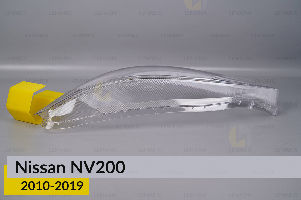 Скло фари Nissan NV200 (2010-2019) ліве