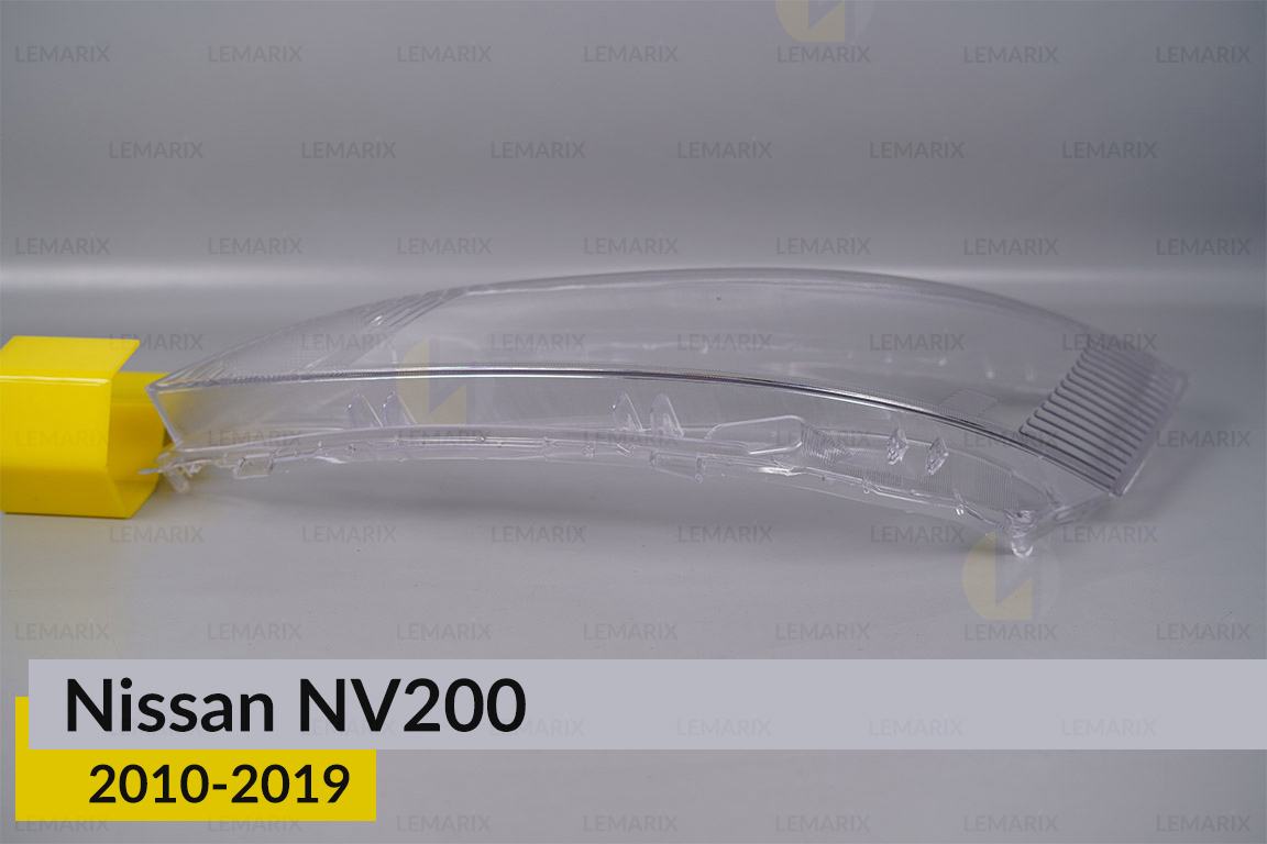 Скло фари Nissan NV200 (2010-2019) ліве