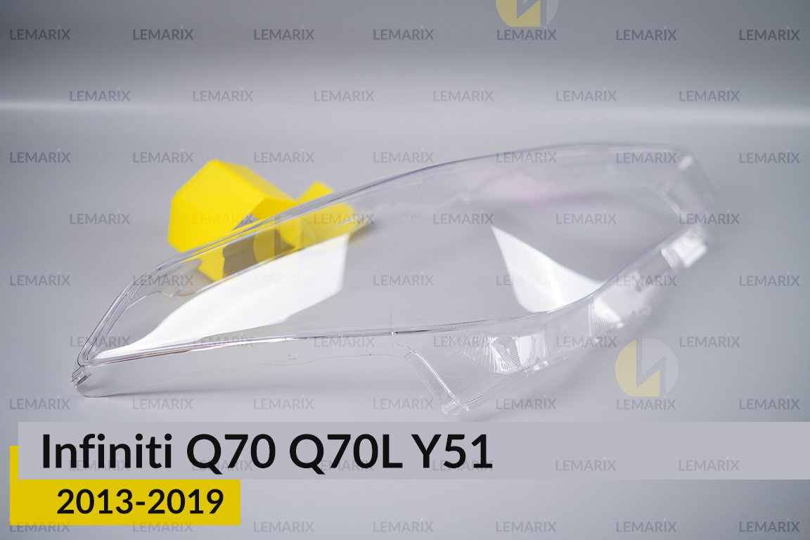 Скло фари Infiniti Q70 Y51 (2013-2019) праве