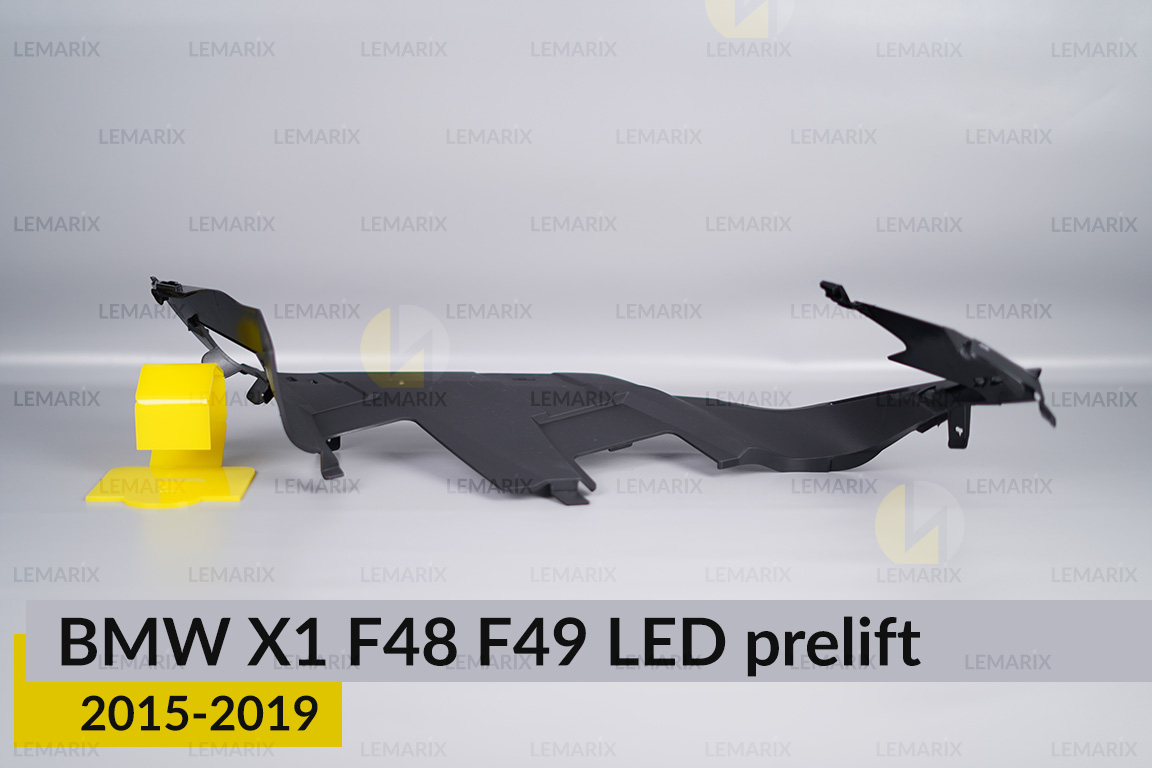 Декоративна маска BMW X1 F48 F49 LED (2015-2019) дорест права