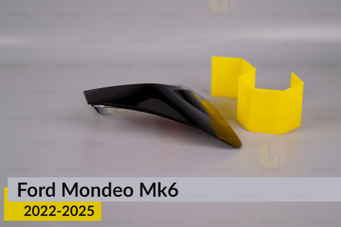 Скло заднього ліхтаря зовнішнє в крилі Ford Mondeo Mk6 (2022-2025) ліве