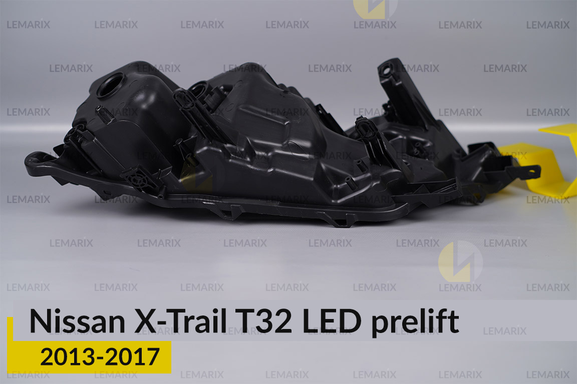 Корпус фари Nissan X-Trail T32 LED (2013-2017) дорест правий