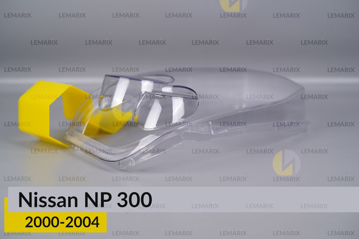 Скло фари Nissan NP 300 (2000-2004) ліве