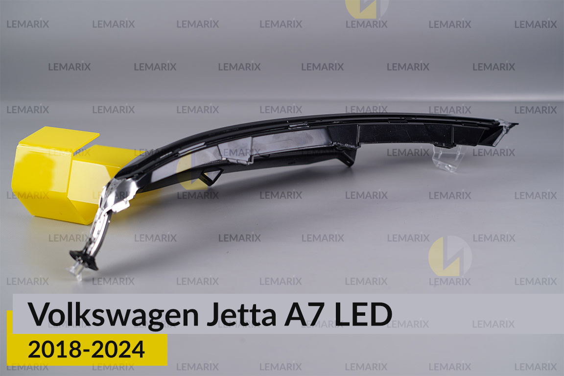 Декоративна маска VW Volkswagen Jetta A7 LED (2018-2024) ліва