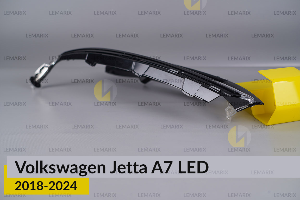 Декоративна маска VW Volkswagen Jetta A7 LED (2018-2024) ліва