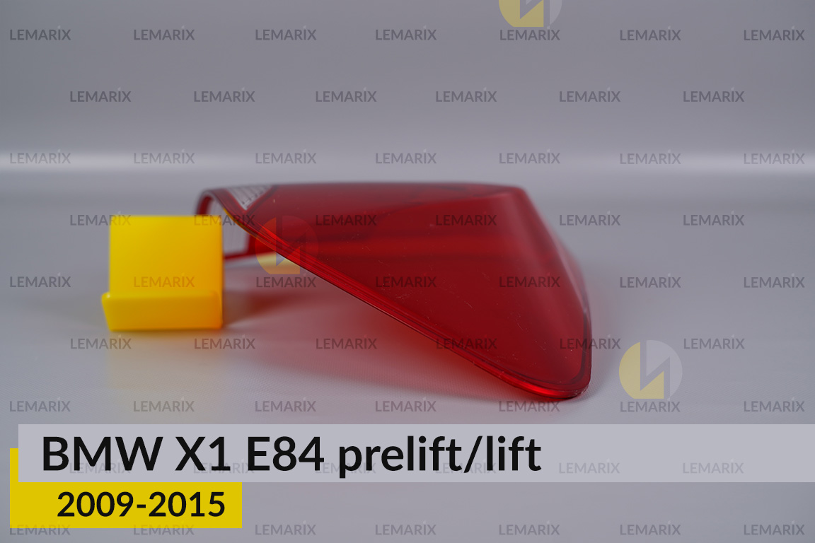 Скло заднього ліхтаря зовнішнє в крилі BMW X1 E84 (2009-2015) дорест/рест праве