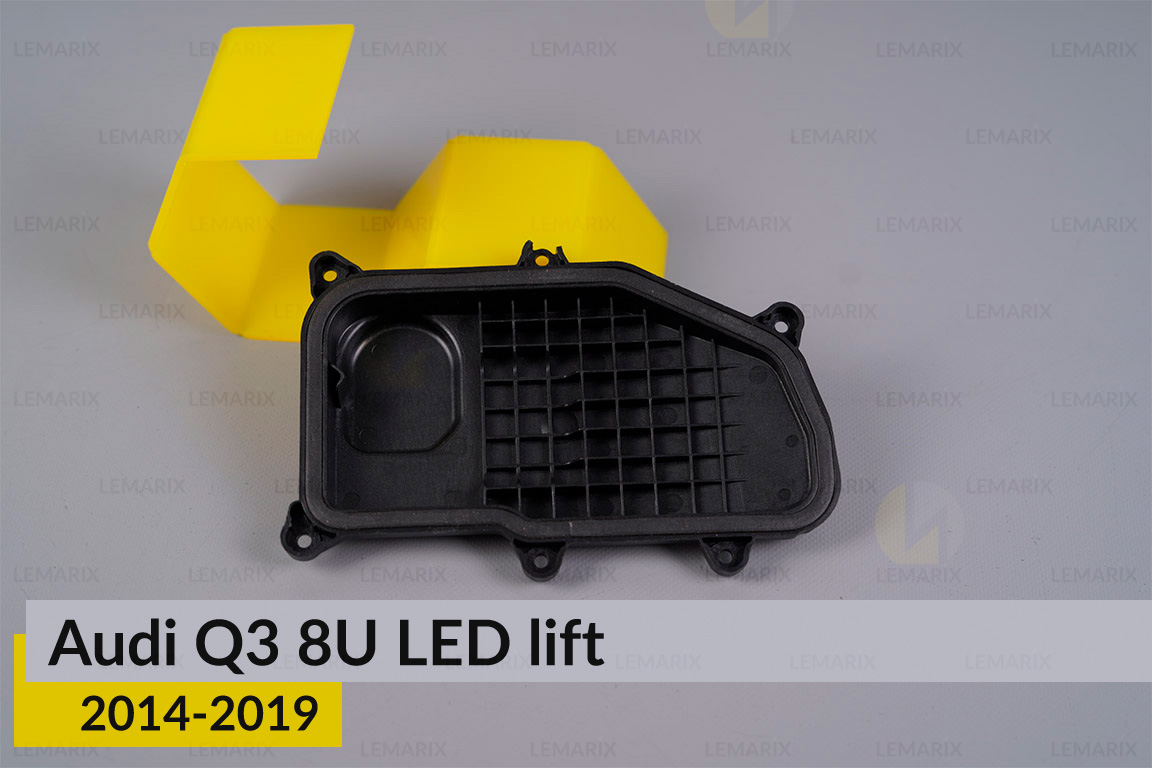 Кришка ковпак заглушка фари Audi Q3 8U China (2014-2019) рест ліва