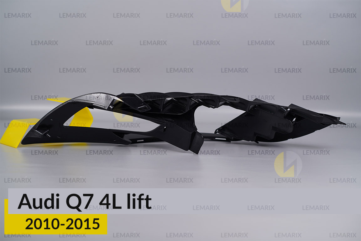 Декоративна маска Audi Q7 4L (2010-2015) рест права