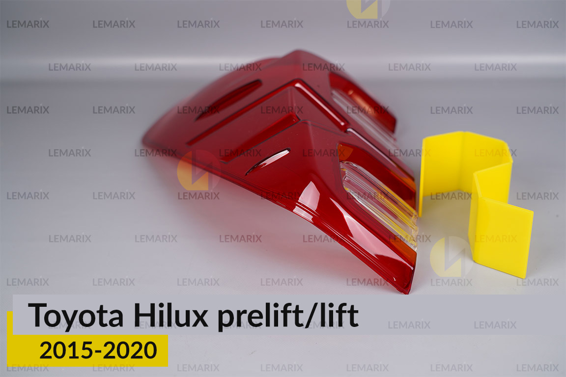 Стекло заднего фонаря Toyota Hilux (2015-2020) дорест/рест правое