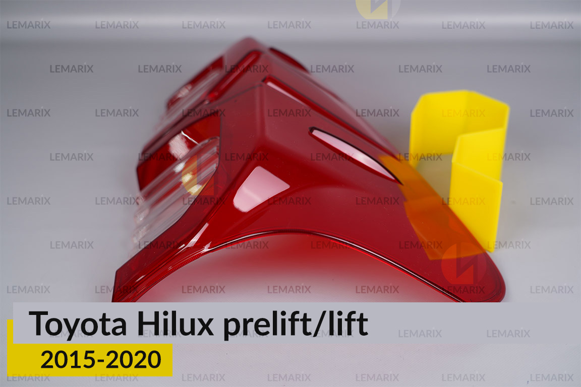 Стекло заднего фонаря Toyota Hilux (2015-2020) дорест/рест правое
