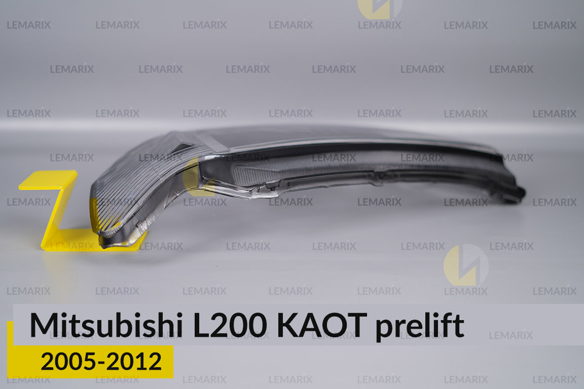Скло фари Mitsubishi L200 KAOT (2005-2012) дорест ліве
