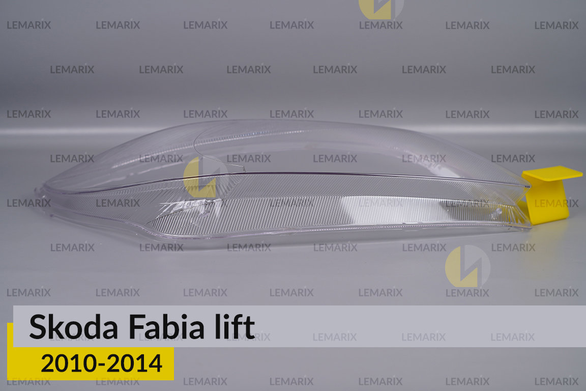 Скло фари Skoda Fabia (2010-2014) рест праве