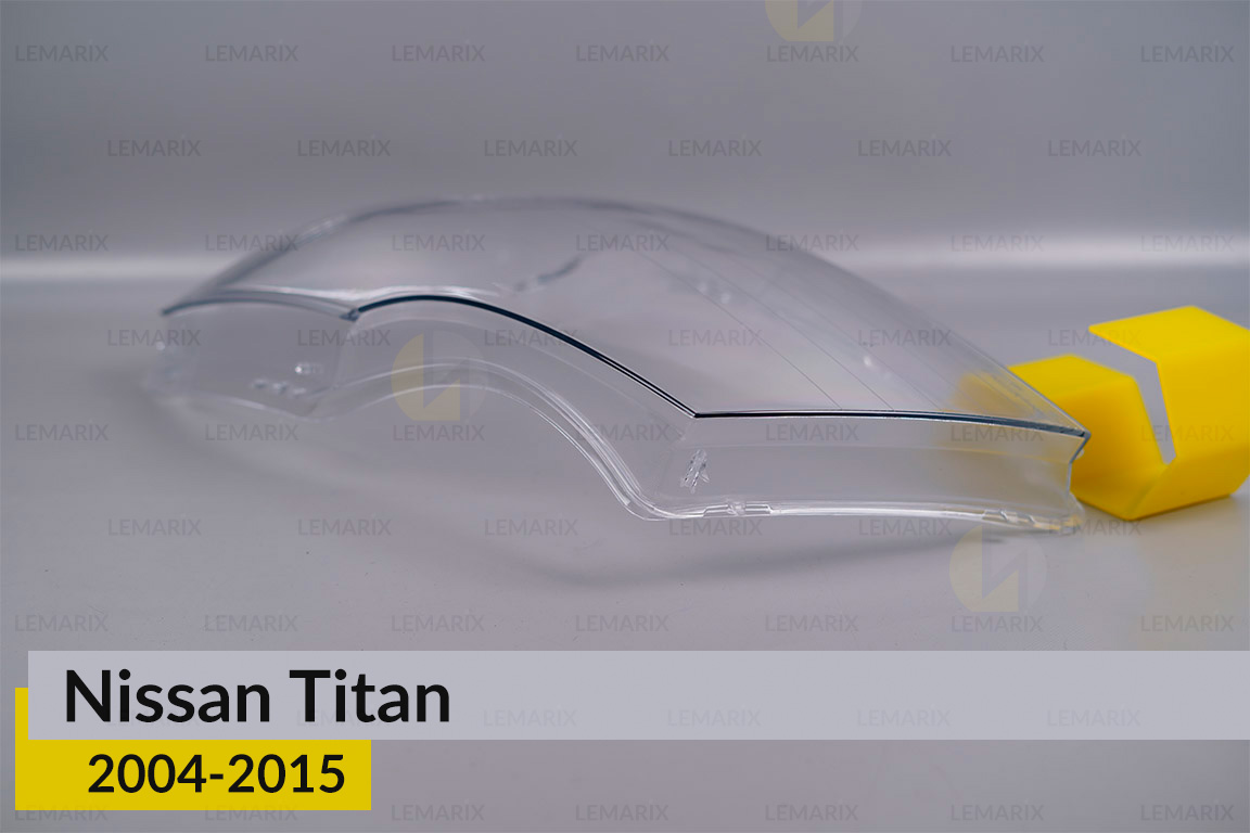 Скло фари Nissan Titan (2004-2015) ліве