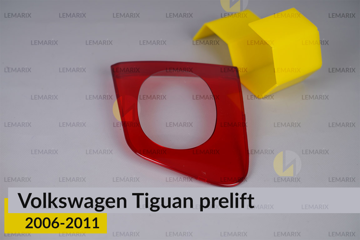 Скло заднього ліхтаря внутрішнє в кришці багажника VW Volkswagen Tiguan (2006-2011) дорест праве