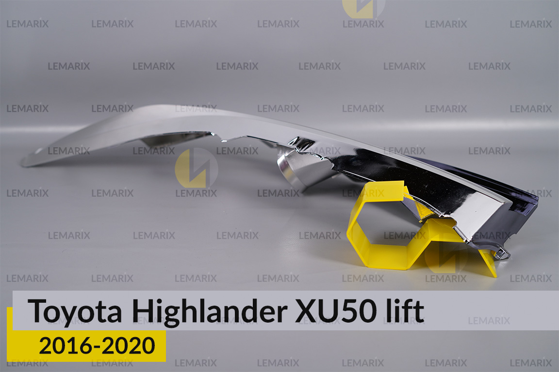 Хромована декоративна маска Toyota Highlander XU50 (2016-2020) рест ліва