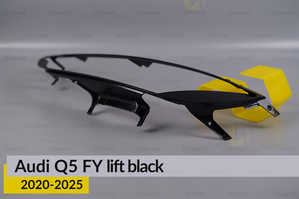 Декоративна маска зовнішня Audi Q5 FY Black (2020-2025) рест ліва