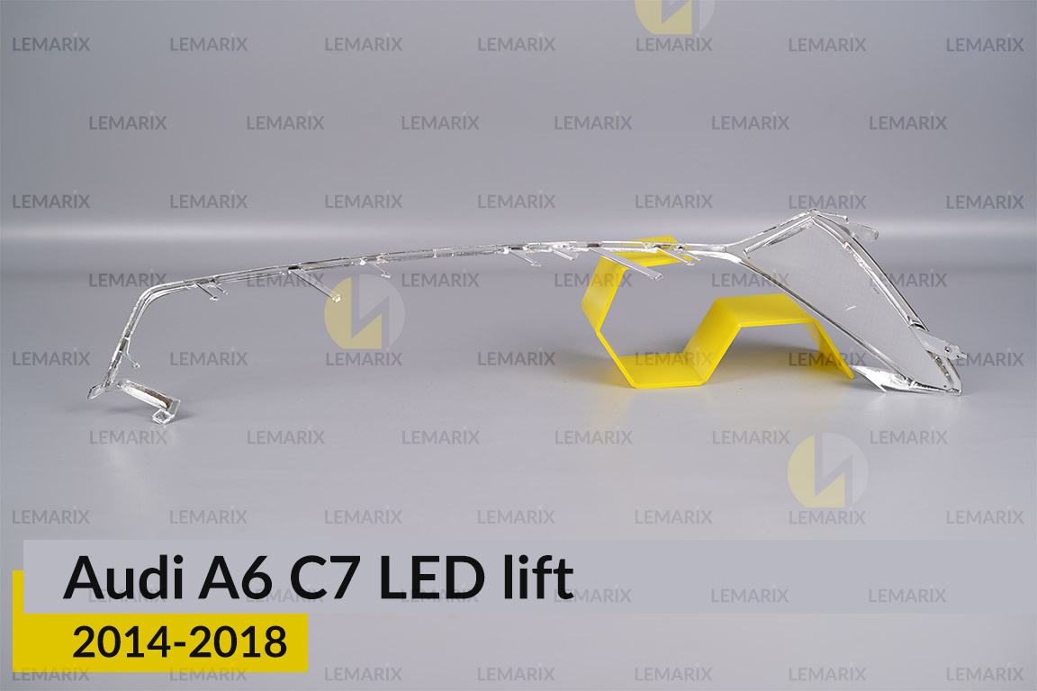 Хромована декоративна маска середня Audi A6 C7 LED (2014-2018) рест ліва