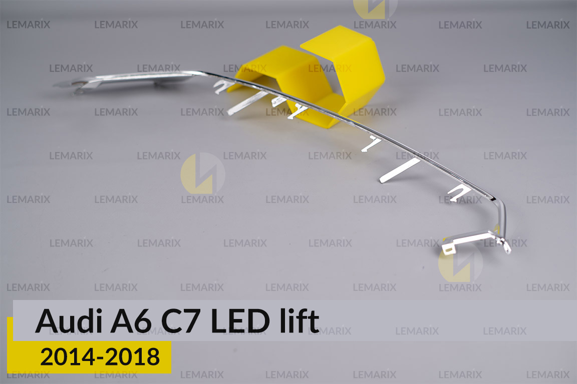 Хромована декоративна маска середня Audi A6 C7 LED (2014-2018) рест ліва