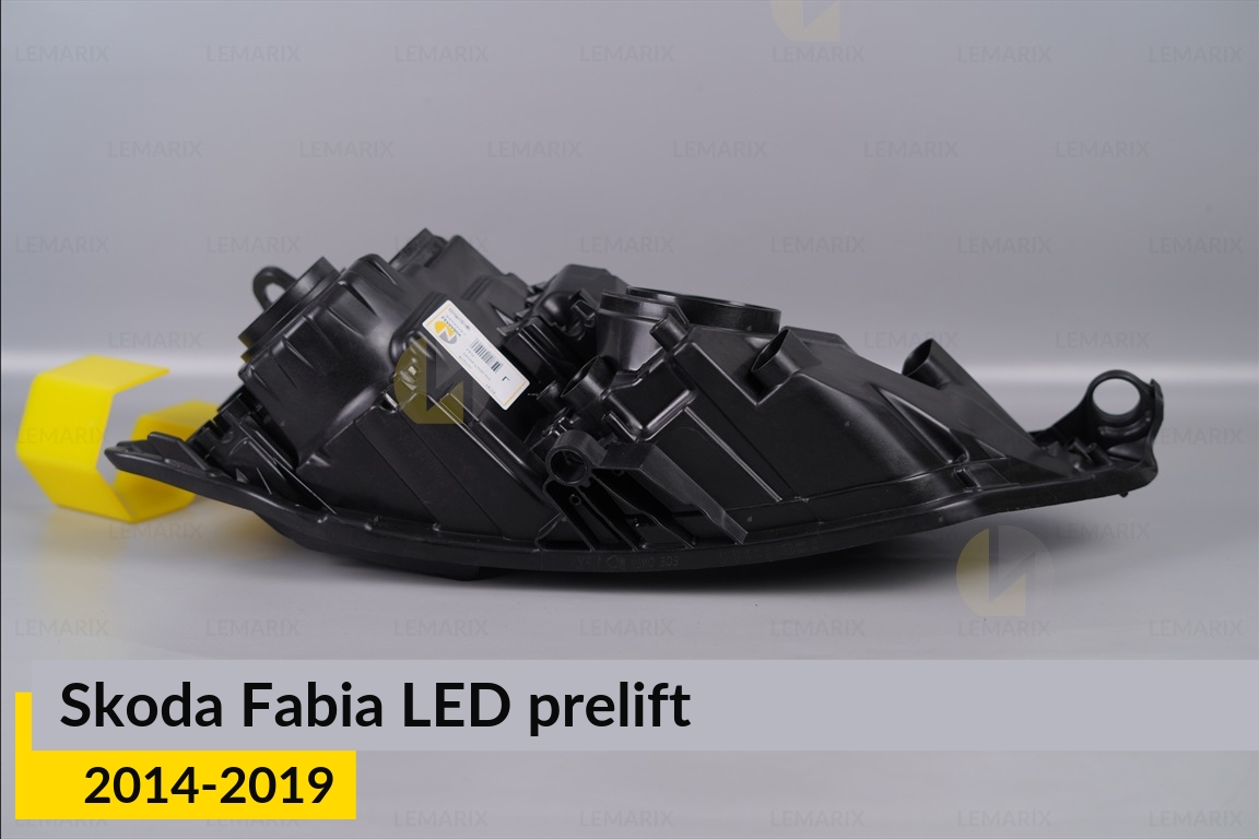 Корпус фари Skoda Fabia LED (2014-2019) дорест правий