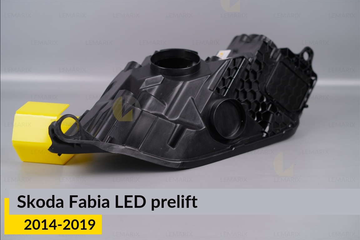 Корпус фари Skoda Fabia LED (2014-2019) дорест правий